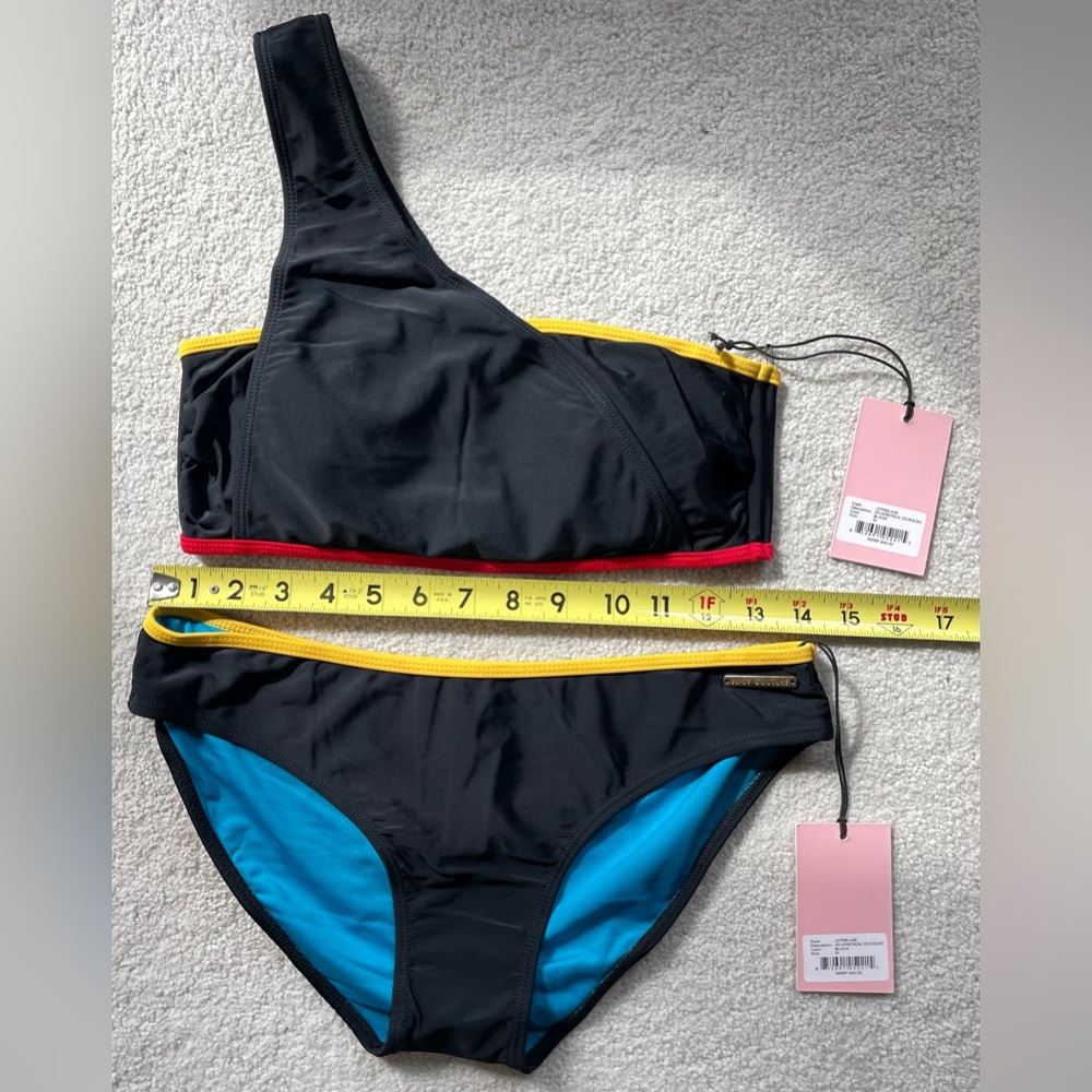 Juicy Couture Women's 2pc Swimsuit NWT